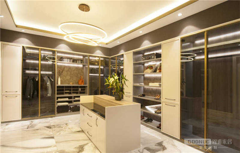 •ϵ--ʽBǴ󌑵ĸ߼(j)~